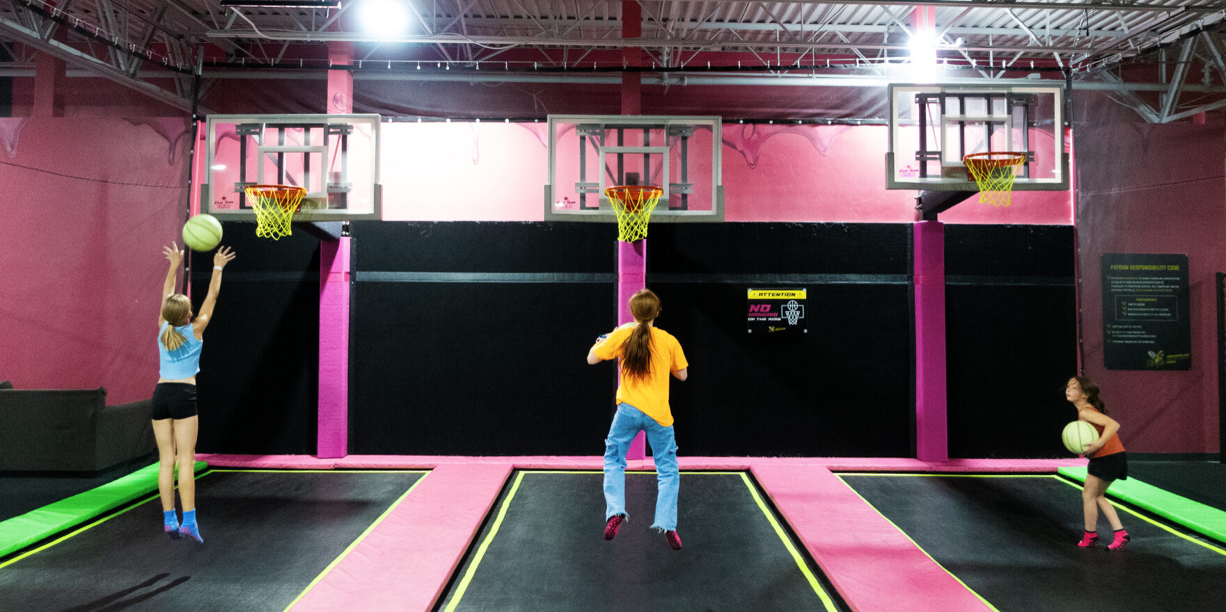 DUNK HOOPS